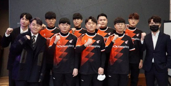 库里即将进 库里即将进