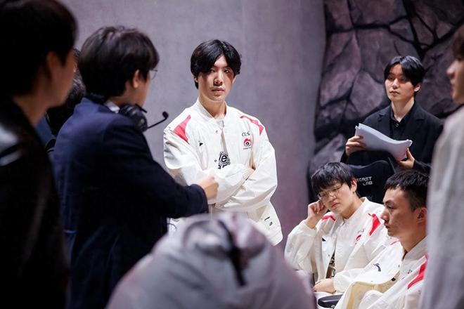 在复杂或长 在复杂或长