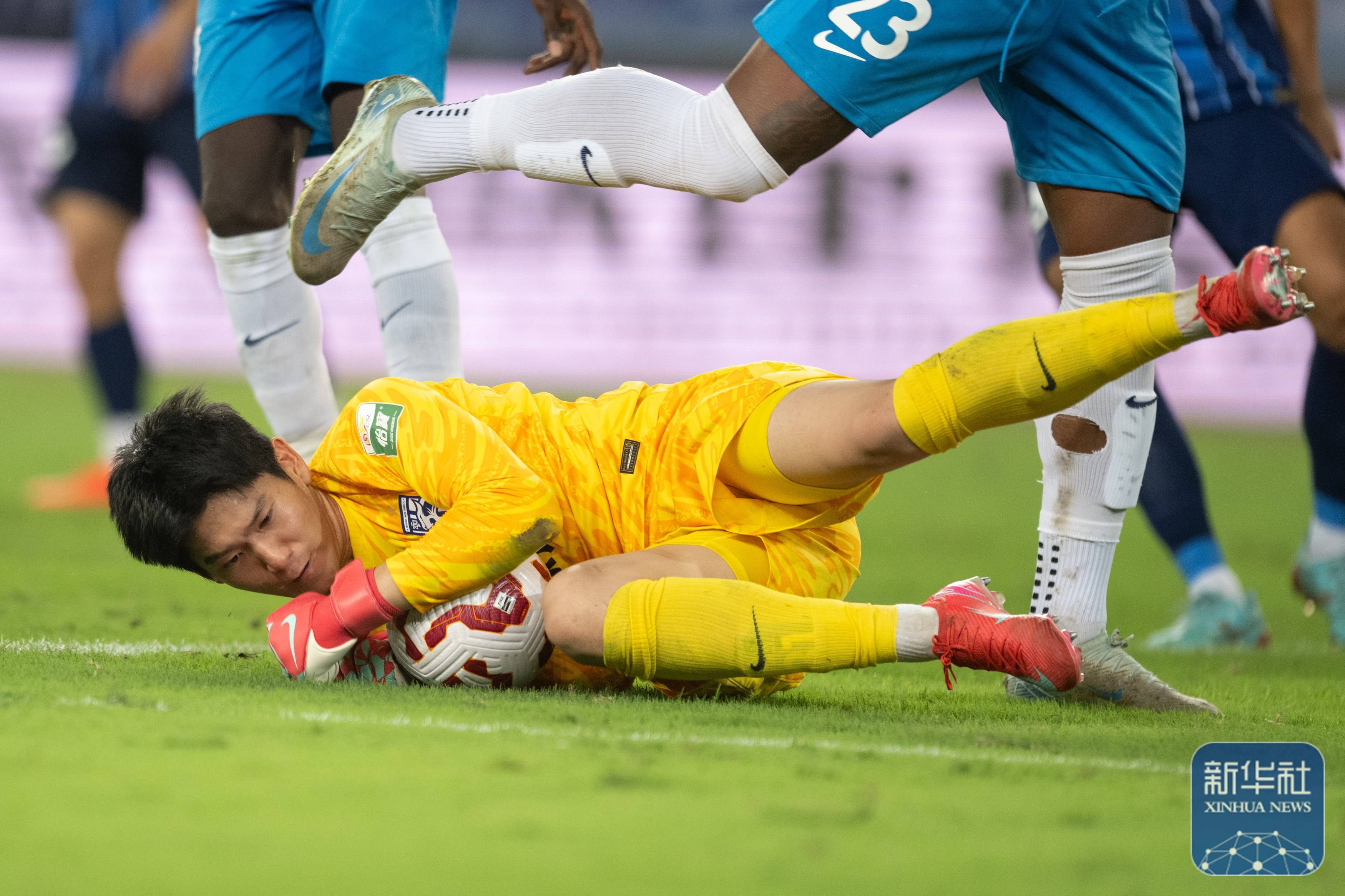 许多球迷都 许多球迷都