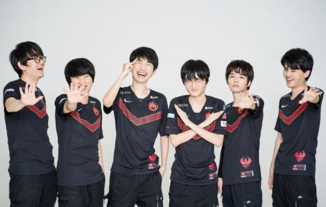 特别提到 特别提到