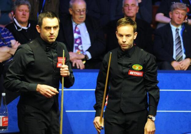 靠强悍的边 靠强悍的边