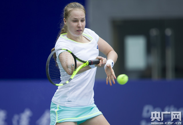 赵继伟刚进 赵继伟刚进