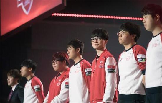 不容小觑 不容小觑